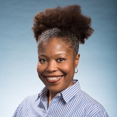 Angela Andrews&thinsp;